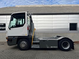 Terberg YT223